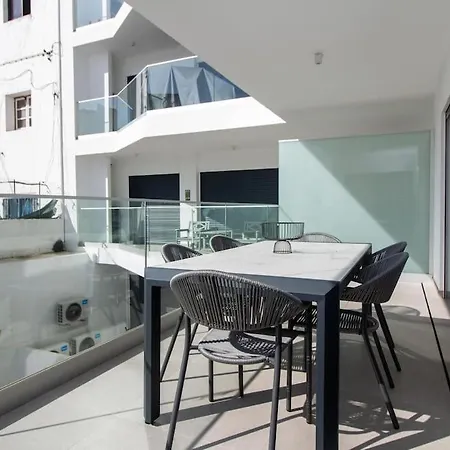 Panoramic E - Rooftop Pool & Sea View *