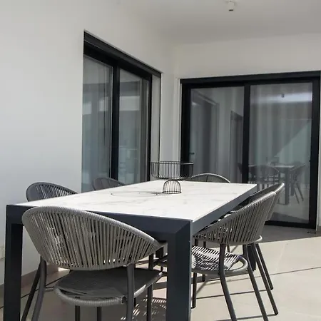 Διαμέρισμα Panoramic E By Ici *